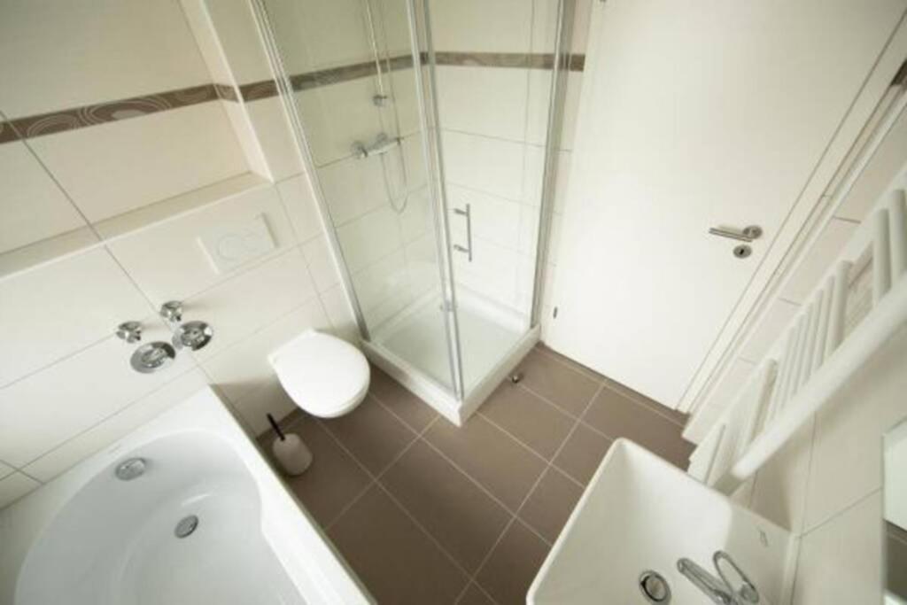 Вилла Bruehl Mitte, Neu Renoviertes Haus Экстерьер фото
